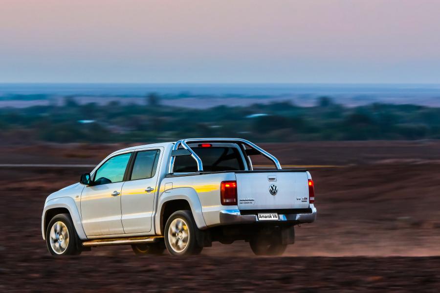  Volkswagen Amarok V6 Double Cab Highline 2018 года  (LA) (фото 2 из 7)